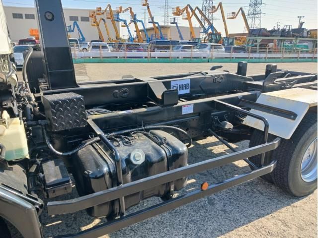 ISUZU FORWARD 2012 Image 31