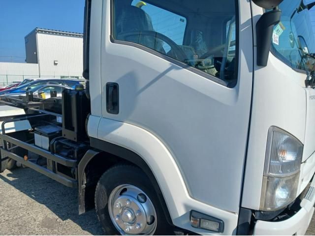 ISUZU FORWARD 2012 Image 31