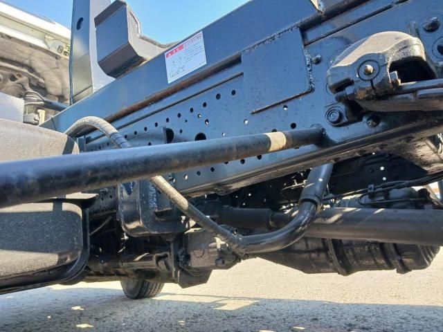 ISUZU FORWARD 2012 Image 31