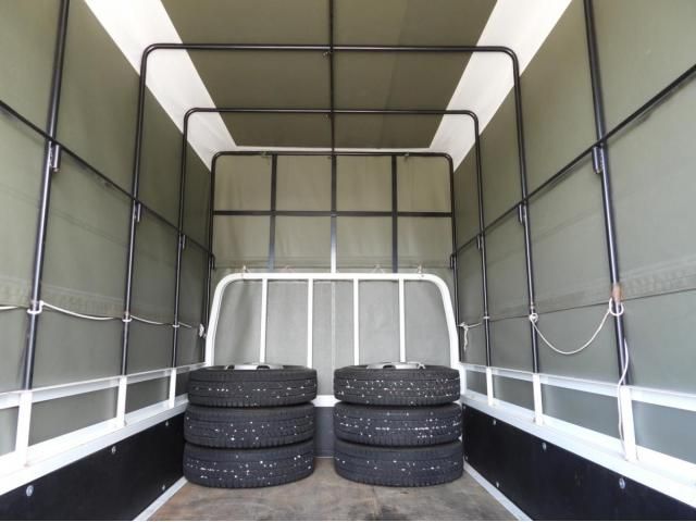 MITSUBISHI CANTER 2017 Image 31