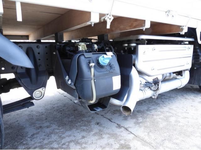 MITSUBISHI CANTER 2017 Image 31