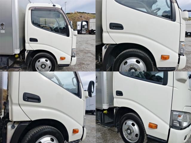 TOYOTA DYNA 2017 Image 31