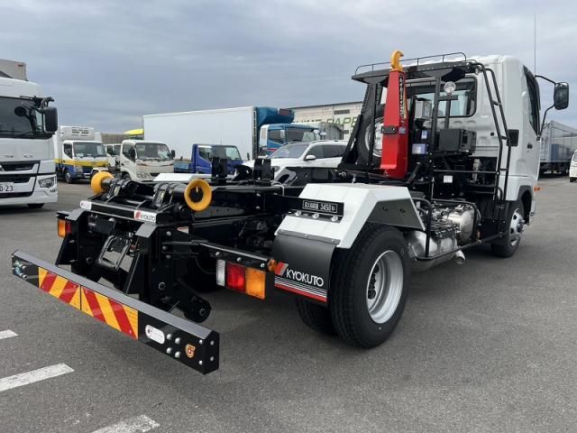 MITSUBISHI FUSOU FIGHTER 2025 Image 31