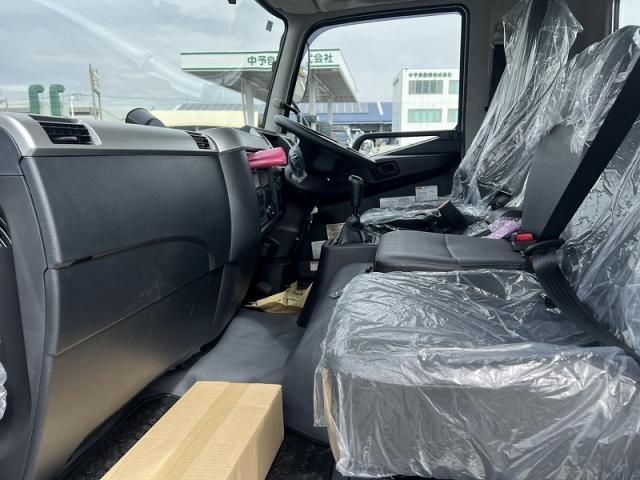 MITSUBISHI FUSOU FIGHTER 2025 Image 31