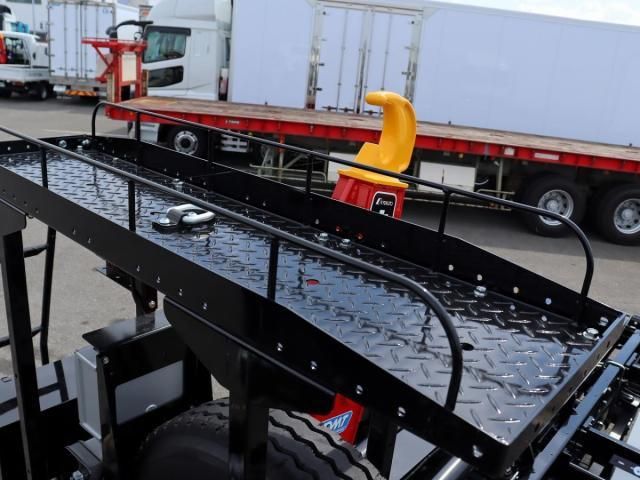 MITSUBISHI FUSOU FIGHTER 2025 Image 31