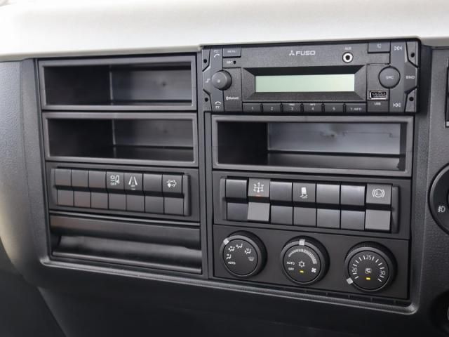 MITSUBISHI FUSOU FIGHTER 2025 Image 31