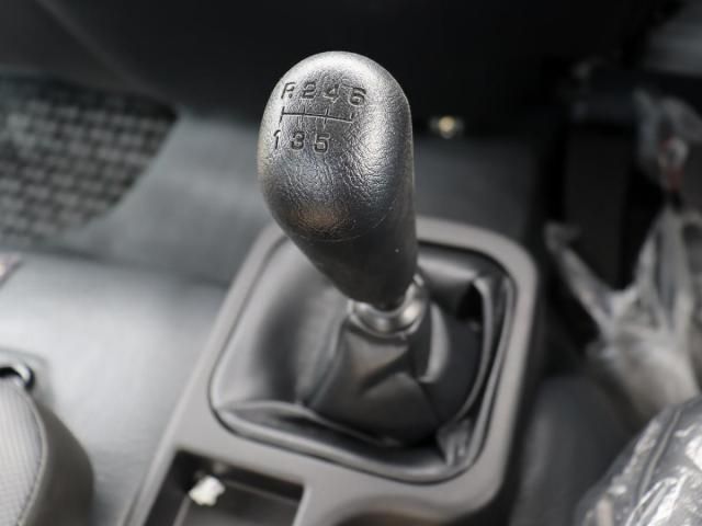 MITSUBISHI FUSOU FIGHTER 2025 Image 31