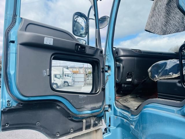 ISUZU GIGA 2013 Image 31