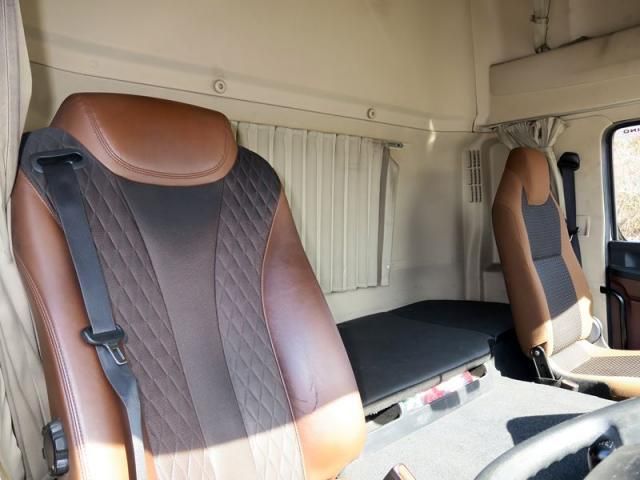 HINO PROFIA 2020 Image 31