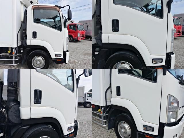 ISUZU FORWARD 2013 Image 31