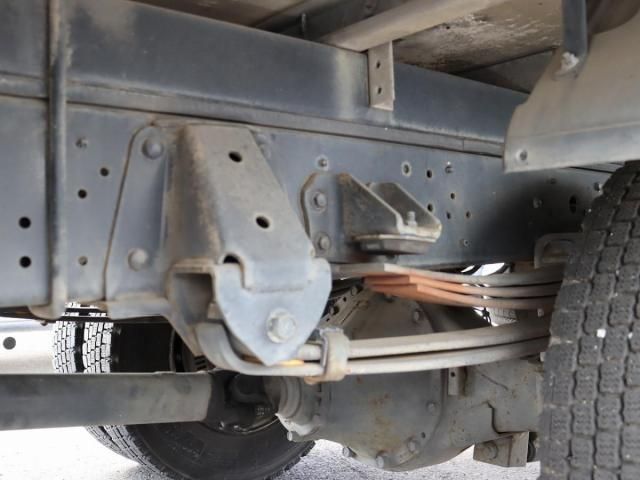 HINO DUTRO 2012 Image 31