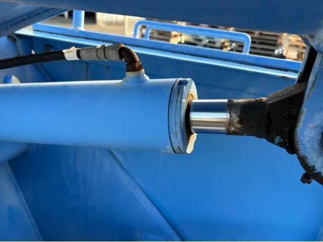 ISUZU ELF 2007 Image 31