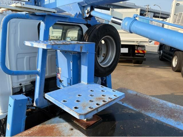 ISUZU ELF 2007 Image 31