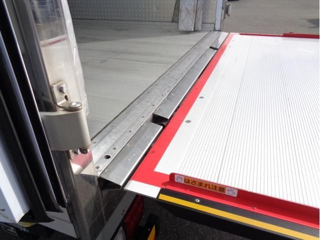 ISUZU FORWARD 2022 Image 31