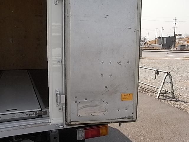 HINO DUTRO 2018 Image 31