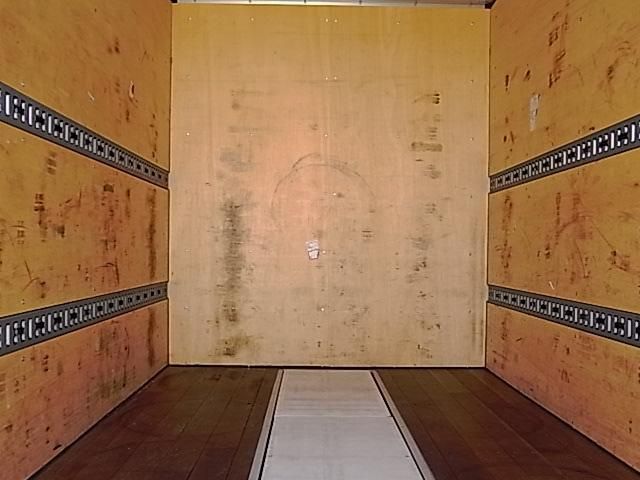 HINO DUTRO 2018 Image 31