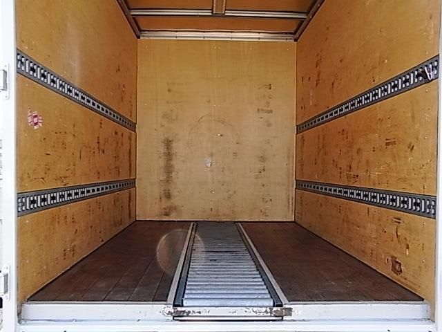 HINO DUTRO 2018 Image 31