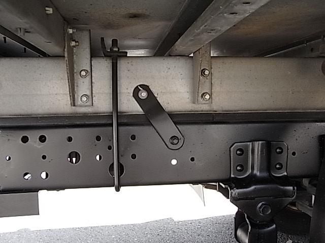 HINO DUTRO 2018 Image 31