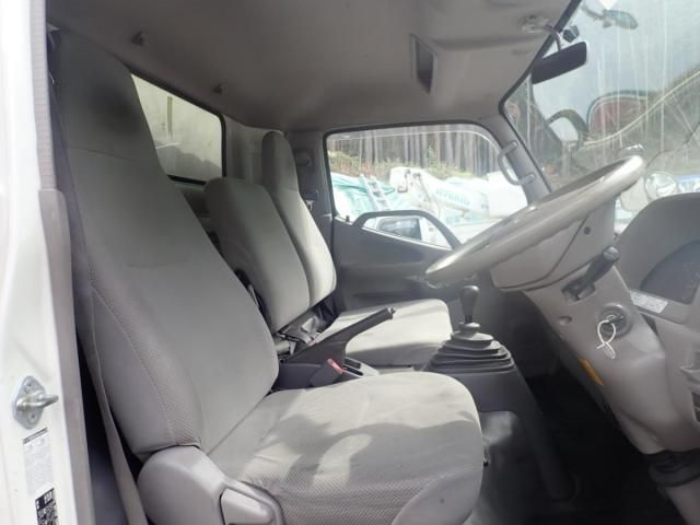 TOYOTA DYNA 2006 Image 31