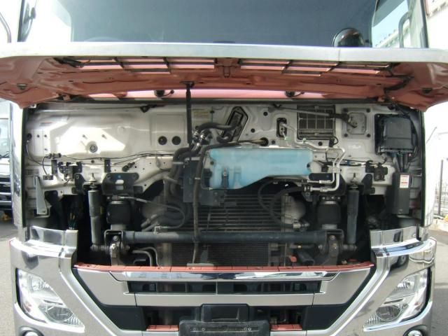 NISSAN DIESEL QUON 2019 Image 31