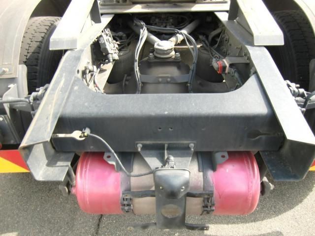 NISSAN DIESEL QUON 2019 Image 31