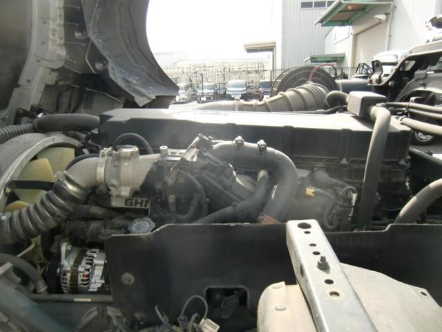 NISSAN DIESEL QUON 2019 Image 31