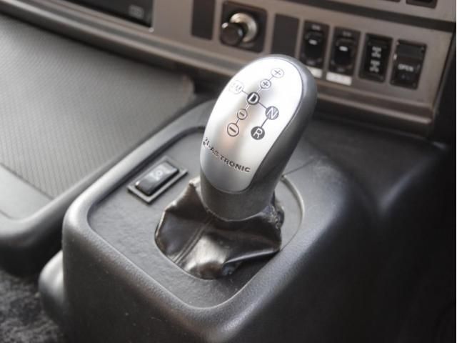 HINO PROFIA 2016 Image 31