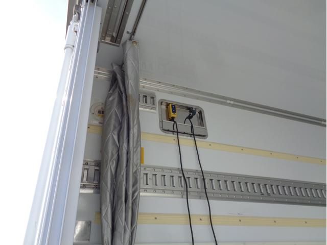 ISUZU FORWARD 2022 Image 31