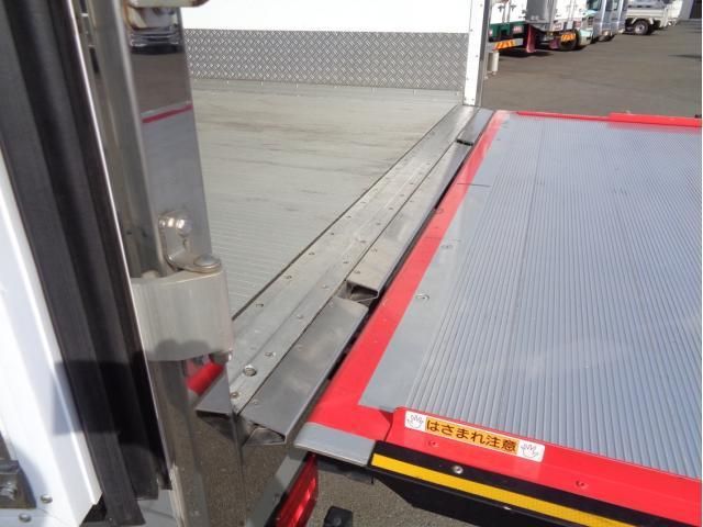 ISUZU FORWARD 2022 Image 31