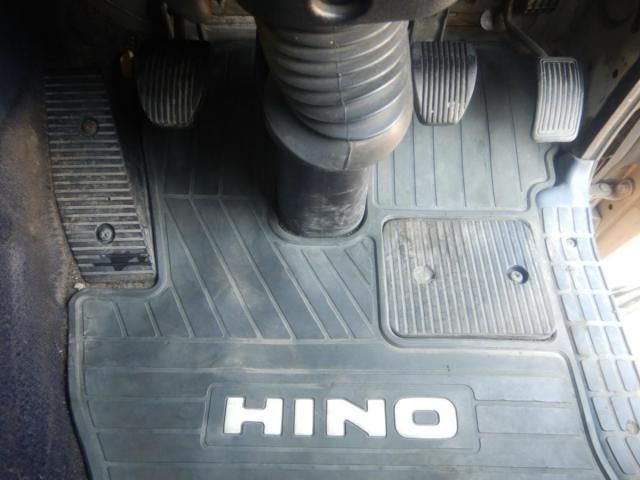 HINO PROFIA 2007 Image 31