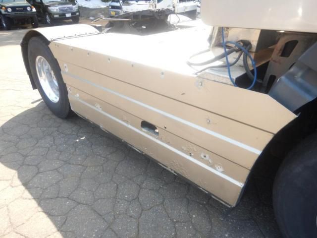 HINO PROFIA 2007 Image 31