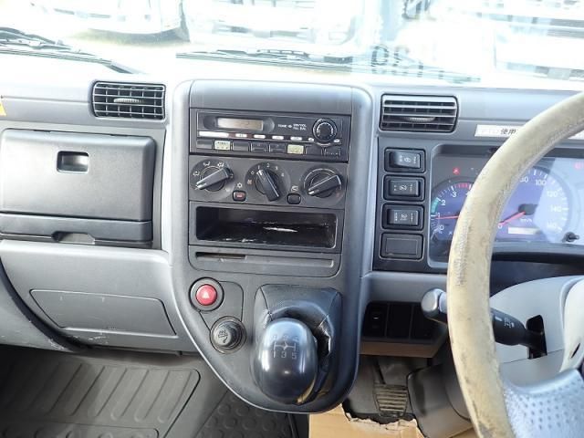 MITSUBISHI CANTER 2006 Image 31