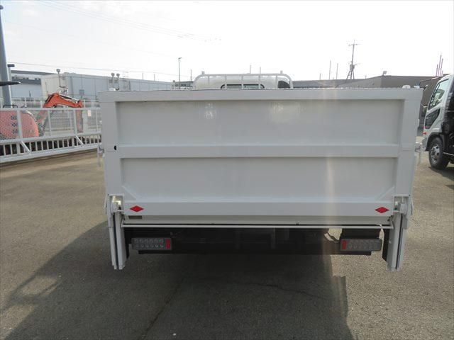 ISUZU ELF 2011 Image 31