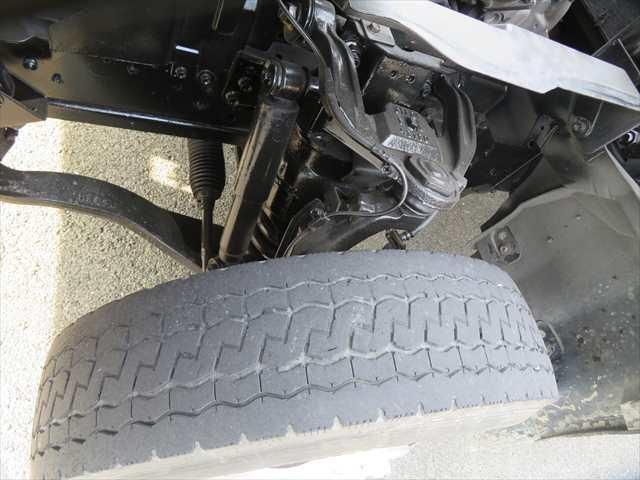 ISUZU ELF 2011 Image 31