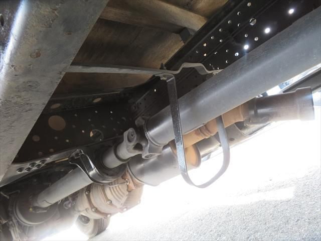 ISUZU ELF 2011 Image 31