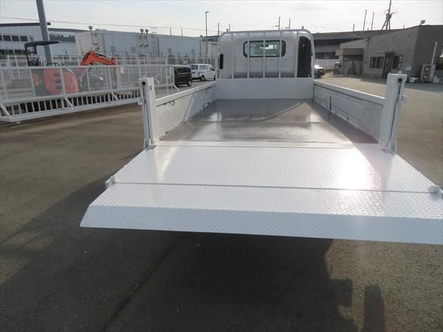 ISUZU ELF 2011 Image 31