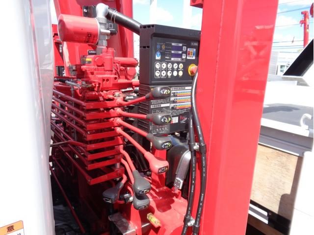 MITSUBISHI CANTER 2024 Image 31