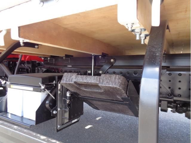 MITSUBISHI CANTER 2024 Image 31