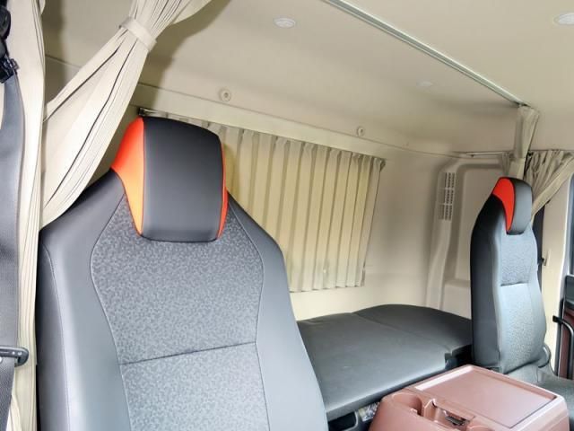 HINO PROFIA 2021 Image 31