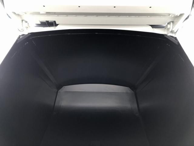 MITSUBISHI CANTER 2024 Image 31