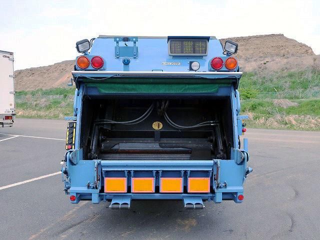 ISUZU ELF 2010 Image 31