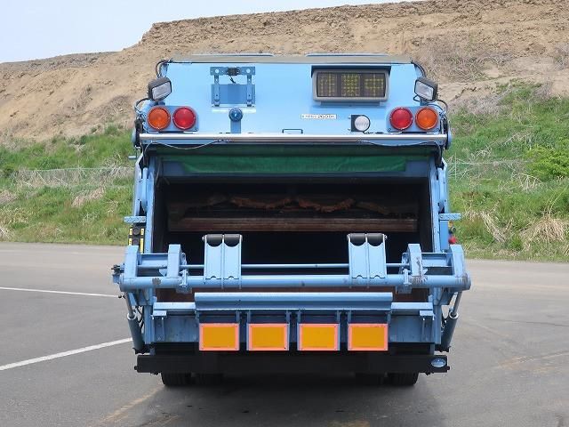 ISUZU ELF 2010 Image 31