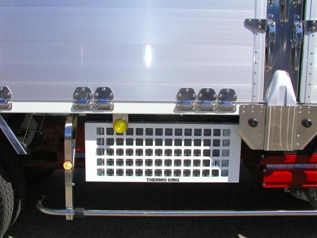 MITSUBISHI FUSOU FIGHTER 2024 Image 31