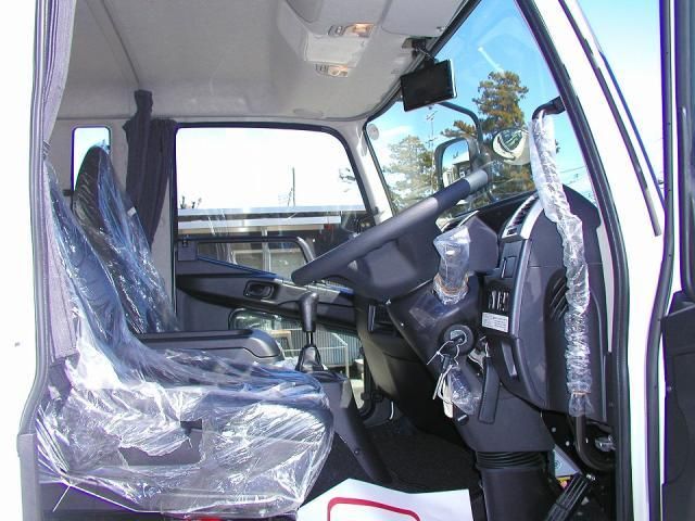 MITSUBISHI FUSOU FIGHTER 2024 Image 31