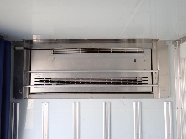 ISUZU ELF 2014 Image 31