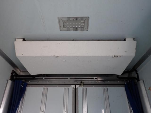 ISUZU ELF 2014 Image 31