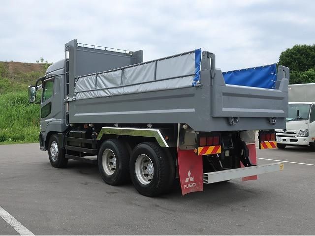 MITSUBISHI FUSOU SUPER GREAT 2015 Image 31