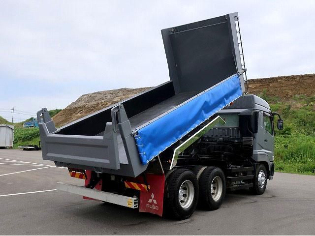 MITSUBISHI FUSOU SUPER GREAT 2015 Image 31