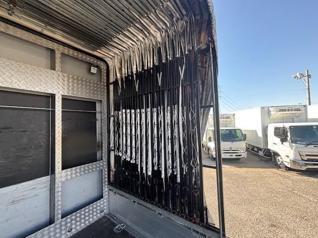 NISSAN DIESEL QUON 2021 Image 31