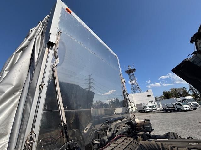 NISSAN DIESEL QUON 2021 Image 31